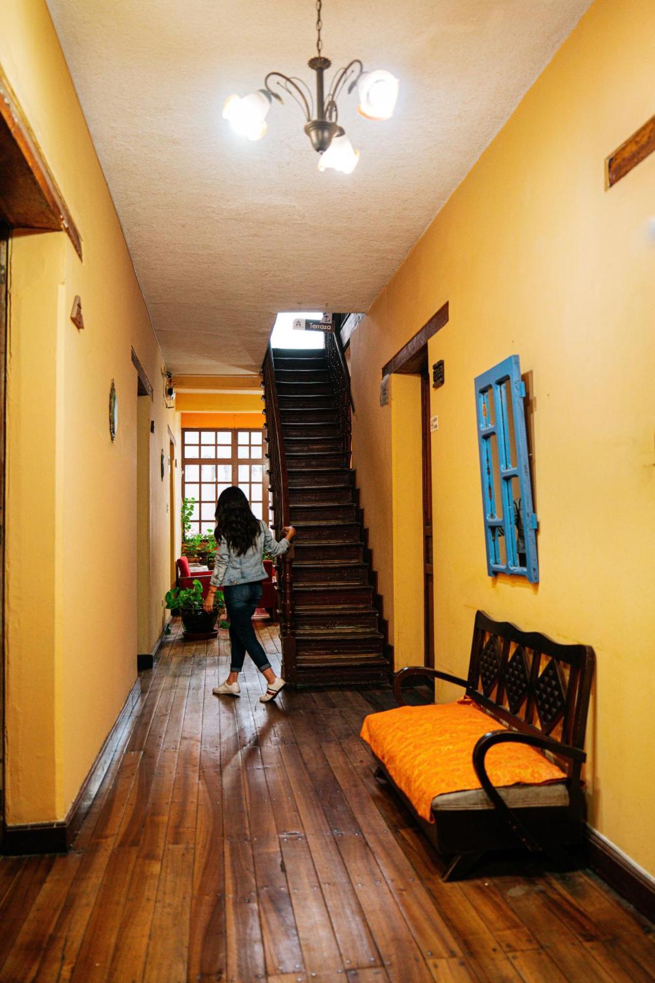 La Posada Colonial Hotel Quito Exterior photo